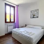 1 Bardo House