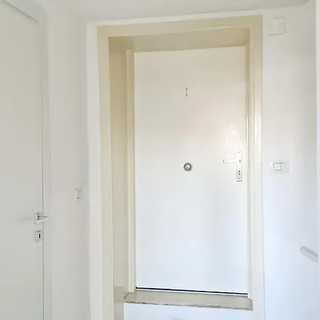 1 Bardo House Διαμέρισμα *